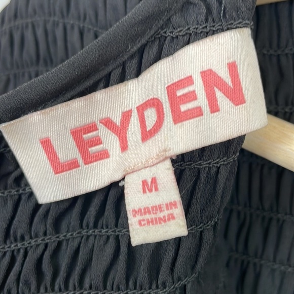 Leyden top women size M long sleeve textured jewel neck peplum elastic bodice - Picture 8 of 8